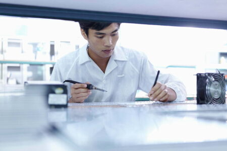 Apple and Foxconn Face New Criticism Over Treatment of Chinese Workers