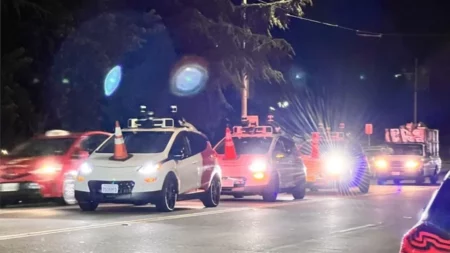 San Francisco Divided by the Arrival of Robotaxis: A…