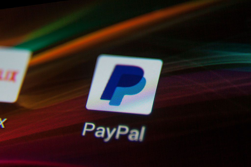 PayPal Stock Stumbles on Q2 Financial Report: Mixed Outlook and User Losses
