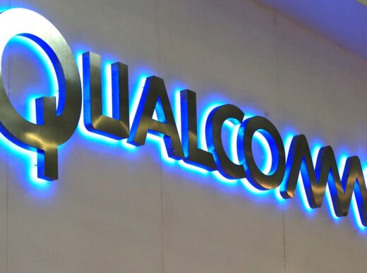 Qualcomm Stock Faces Downgrade and Weak Smartphone Chip Sales