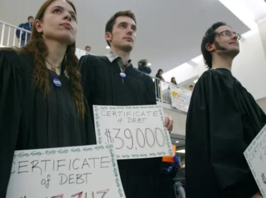 Chegg’s Innovative Approach: Easing Student Loan Debt for Employees