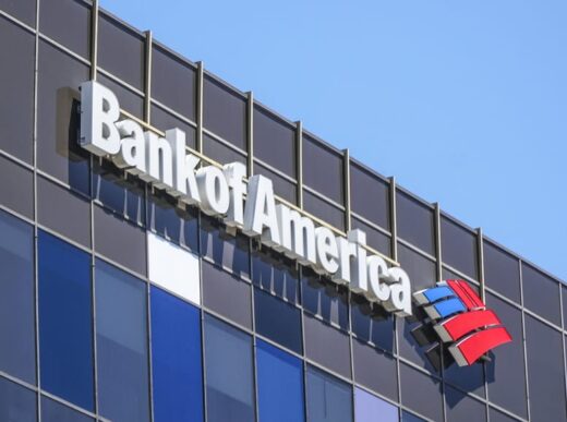 Unveiling Intriguing Investment Opportunities: Examining Recent Dividend Raises in the Banking Sector