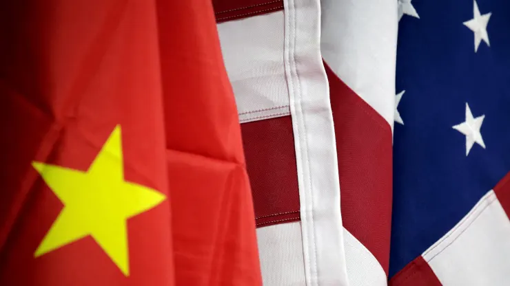 China-U.S. Trade Dynamics: An Analysis of Trade Decline and Diplomatic Response
