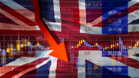 UK Economic Woes: Government and Central Bank Clash over Inflation
