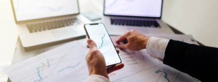 3 Phenomenal Dividend Stocks to Buy in September and Hold Forever